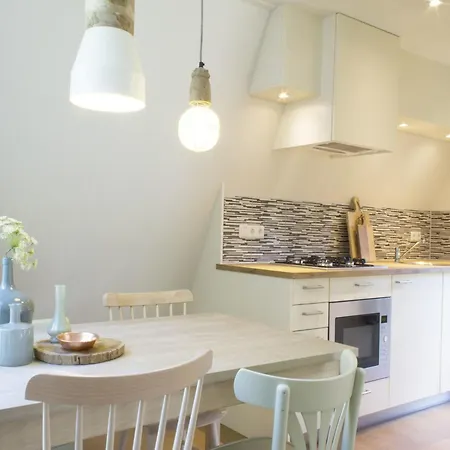 Holiday home Restyled With Dishwasher, Located On De Veluwe